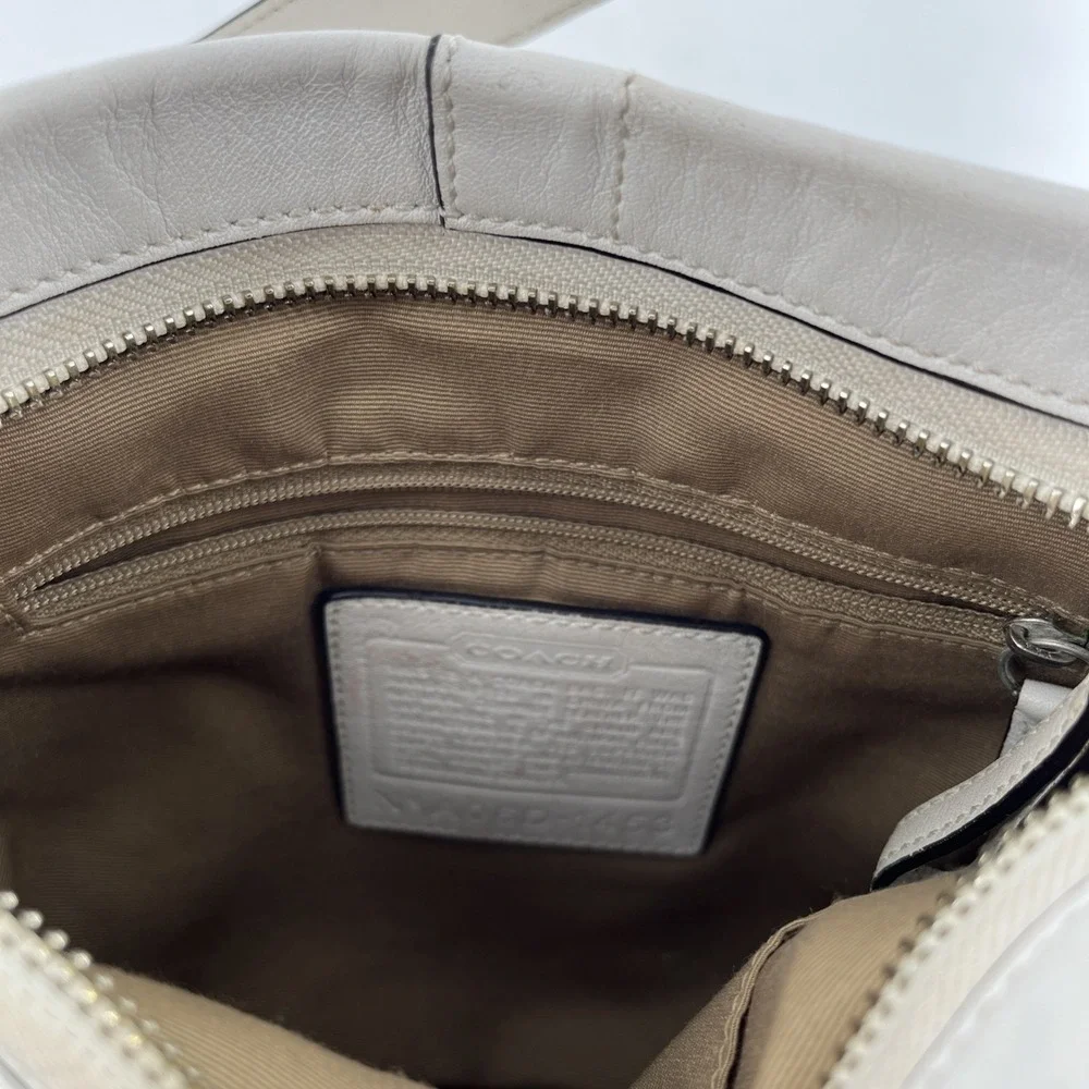 Coach handbag product